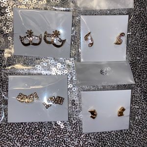 Earrings (studs) mask,F,love,doggy